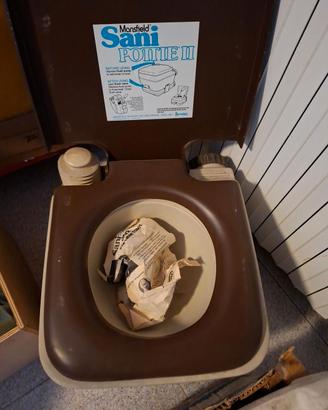 Wc chimico NUOVO MAI USATO CON ACCESSORI