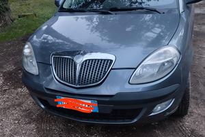 Lancia Ypsilon  turbo diesel 
