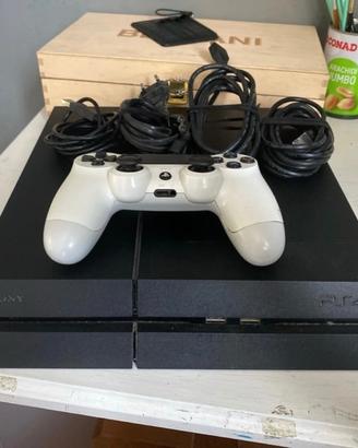 play station 4 compresa di controller