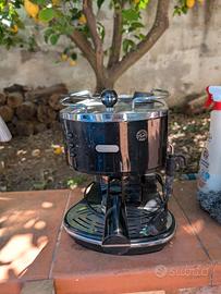 macchina da caffè DeLonghi per caffè macinato 