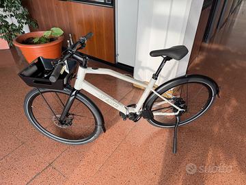 E-bike MV Agusta AMO XT6 Grigio – Listino 4600€