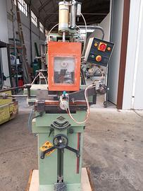 Bedanatrice verticale Me Sa pneumatica usata