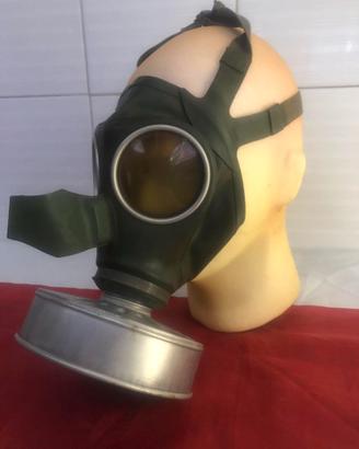 Maschera Anti Gas Tedesca Ww2 Civile Colore Verde
