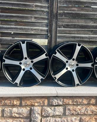 4 Cerchi 18” SPATH SP24 (Made in Italy)
