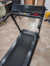 Tapis roulant elettrico 14km/h pendenza regolabile