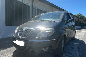 Lancia musa 1400 16 benzina anno 2008