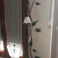 piantana vario Luce fiori foglie regolabile