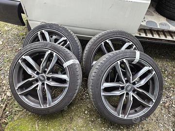 Cerchi in lega 18" audi con gomme