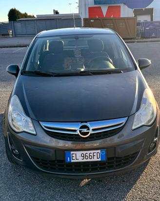 Opel Corsa 1.2 Benzina/GPL. Anno 2012