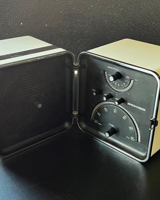 BRIONVEGA radio Cubo