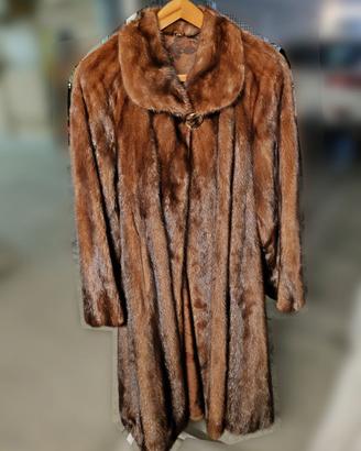 Cappotto lungo in vera pelliccia di visone marrone