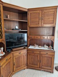 Arredo soggiorno molto ben conservato!