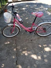 Bicicletta da bambina 