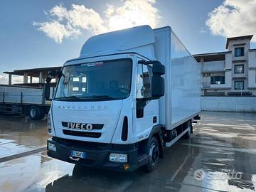 Iveco Eurocargo 75e18 box+sponda 011