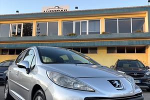Peugeot 207 1.6 HDi 90CV 5p. XS