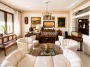 ampio-appartamento-in-zona-pranzo-con-box