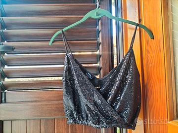 Top nero con simil-paillettes Bershka vintage