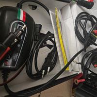 Mantenitore di carica batteria