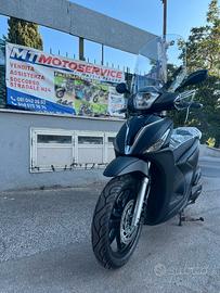 Kymco People 200 s