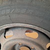 Pneumatici da neve 185/65 R 15