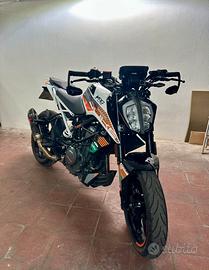 Ktm duke 390 2022