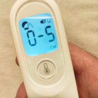 Termometro a infrarossi digitale