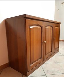 Mobile da ingresso/madia