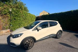 Renault Captur Benzina (2013) – 126.000 km