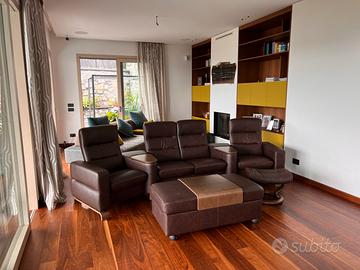 DIVANO COME NUOVO STRESSLESS