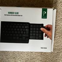 Tastiera con tasti versione inglese