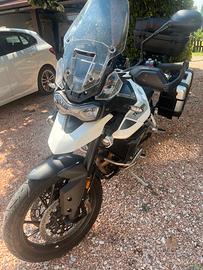 Triumph Tiger 900