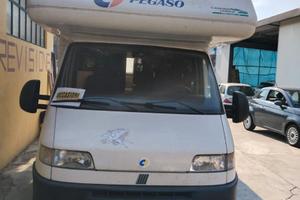 CAMPER MANSARDATO 6 POSTI