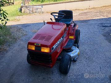 trattorino tagliaerba Honda 