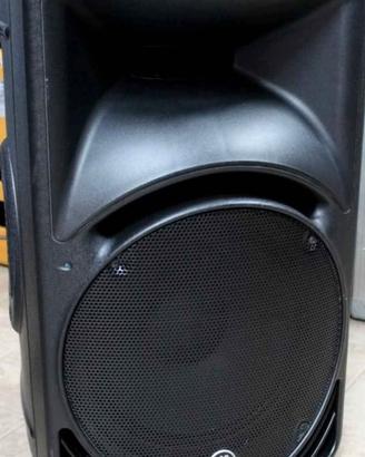 cassa attiva Mackie SMR450 V2 + stativo