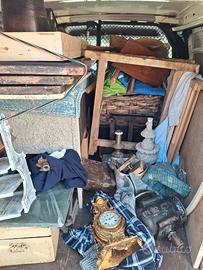 Blocco oggettistica per mercatini antiquariato