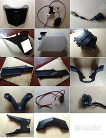 Scooter Kymco Downtown 300i - Ricambi vari