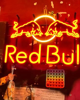 Insegna redbull
