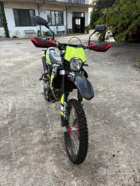 Moto Fantic enduro 125
