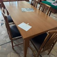 Tavolo in legno