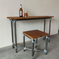 Tavolo e sgabello Stile industrial-birreria