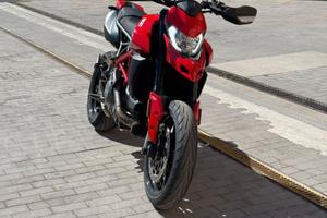 Ducati Hypermotard 950 + Akrapovic – anno 2021 –