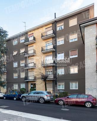 Appartamento a Monza Via Carlo Rota 3 locali