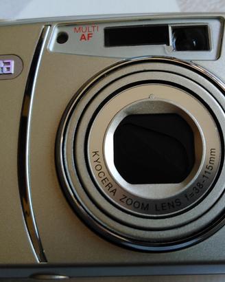 Yashica Zoomate 115 Data 135 mm fotocamera