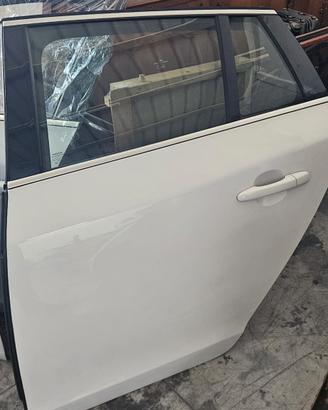 ricambi Volvo V60 D5 anno 2012 
