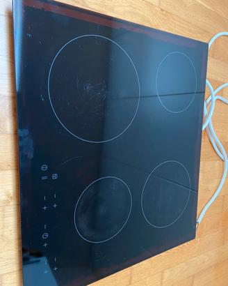 Piano cottura in vetro ceramica nero