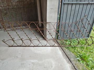 Ringhiera per scale in ferro battuto