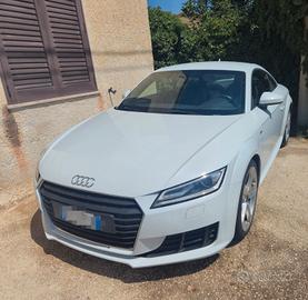 Audi TT III 2015 Coupe 2.0 tdi ultra S line