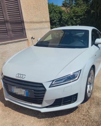 Audi TT III 2015 Coupe 2.0 tdi ultra S line