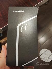 Samsung Galaxy Z Flip 7 nuovo