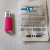 CHIAVETTA USB  NUOVA DA 32 GB 